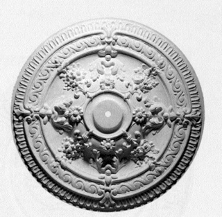 81026.jpg (46737 bytes)